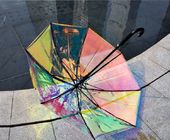 Metalowe parasolki przeciwdeszczowe z przezroczystego tworzywa sztucznego, przezroczysty parasol z tworzywa sztucznego dostawca